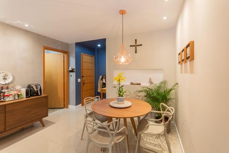 Apartamento à venda com 85m², 3 quartos e 2 vagasSala