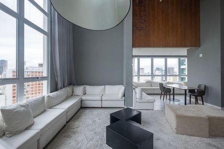 Studio à venda com 32m², 1 quarto e 1 vaga Studio à venda com 32m², 1 quarto e 1 vagaSalão de Festas