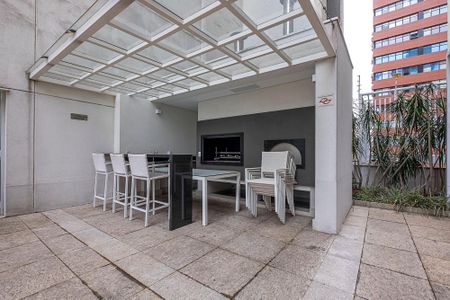 Studio à venda com 32m², 1 quarto e 1 vaga Studio à venda com 32m², 1 quarto e 1 vagaChurrasqueira