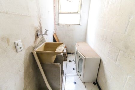 Apartamento para alugar com 100m², 2 quartos e 1 vaga Apartamento para alugar com 100m², 2 quartos e 1 vagaÁrea de ServiçoÁrea de Serviço