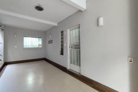 Apartamento para alugar com 38m², 1 quarto e sem vaga Apartamento para alugar com 38m², 1 quarto e sem vagaHall de Entrada