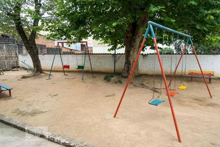 Apartamento para alugar com 75m², 2 quartos e 1 vaga Apartamento para alugar com 75m², 2 quartos e 1 vagaPlayground