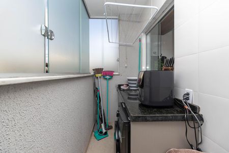 Apartamento à venda com 56m², 2 quartos e 1 vaga Apartamento à venda com 56m², 2 quartos e 1 vagaÁrea de Serviço