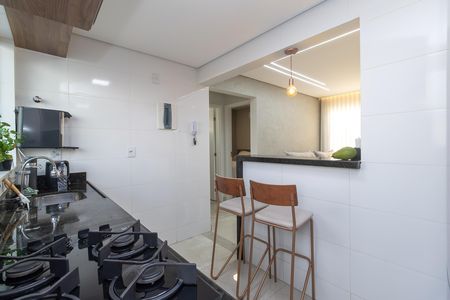 Apartamento à venda com 56m², 2 quartos e 1 vaga Apartamento à venda com 56m², 2 quartos e 1 vagaCozinha