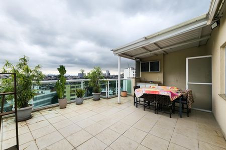 Apartamento à venda com 143m², 3 quartos e 2 vagas Apartamento à venda com 143m², 3 quartos e 2 vagasÁrea Externa
