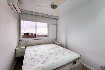 Apartamento à venda com 143m², 3 quartos e 2 vagas Apartamento à venda com 143m², 3 quartos e 2 vagasSuíte 1