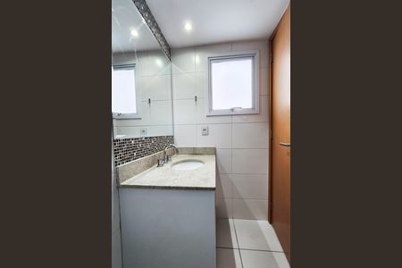 Apartamento à venda com 143m², 3 quartos e 2 vagas Apartamento à venda com 143m², 3 quartos e 2 vagasBanheiro da Suíte 2