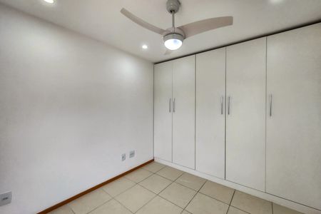 Apartamento à venda com 143m², 3 quartos e 2 vagas Apartamento à venda com 143m², 3 quartos e 2 vagasSuíte 2