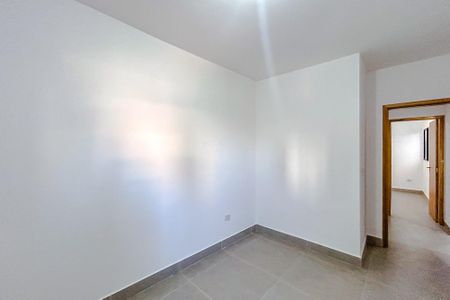 Quarto 1 de apartamento para alugar com 2 quartos, 37m² em Vila Invernada, São Paulo