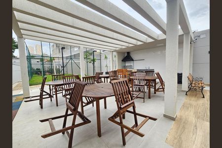 Apartamento para alugar com 31m², 2 quartos e sem vagaÁrea comum - Churrasqueira