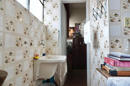 Apartamento à venda com 83m², 2 quartos e 1 vaga Apartamento à venda com 83m², 2 quartos e 1 vagaÁrea de Serviço