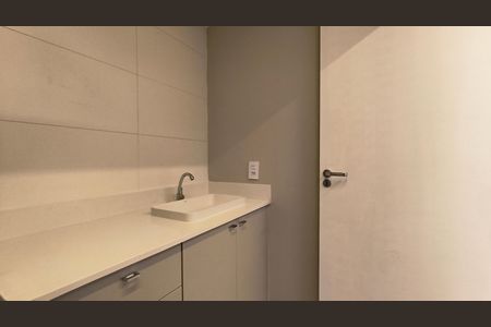 Studio à venda com 28m², 1 quarto e sem vaga Studio à venda com 28m², 1 quarto e sem vagaBanheiro