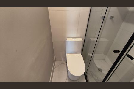 Banheiro de kitnet/studio à venda com 1 quarto, 28m² em Jardim Aurelia, São Paulo
