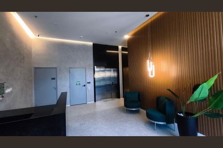Studio à venda com 28m², 1 quarto e sem vaga Studio à venda com 28m², 1 quarto e sem vagaHall