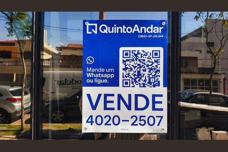 Studio à venda com 28m², 1 quarto e sem vaga Studio à venda com 28m², 1 quarto e sem vagaPlaquinha