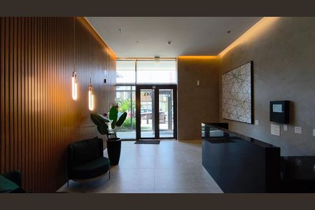 Studio à venda com 28m², 1 quarto e sem vaga Studio à venda com 28m², 1 quarto e sem vagaHall