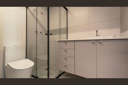 Studio à venda com 28m², 1 quarto e sem vaga Studio à venda com 28m², 1 quarto e sem vagaBanheiro