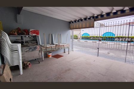 Casa para alugar com 131m², 4 quartos e 1 vaga Casa para alugar com 131m², 4 quartos e 1 vagaQuintal