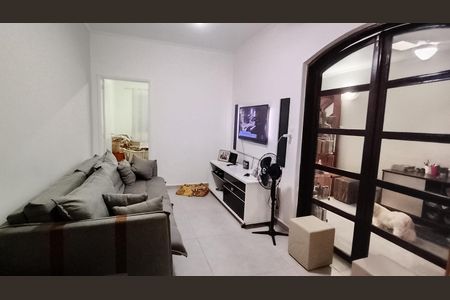 Casa para alugar com 131m², 4 quartos e 1 vaga Casa para alugar com 131m², 4 quartos e 1 vagaSala de estar