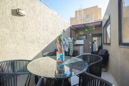Apartamento para alugar com 82m², 1 quarto e sem vagaÁrea externa
