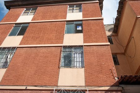 Apartamento para alugar com 53m², 2 quartos e 1 vaga Apartamento para alugar com 53m², 2 quartos e 1 vagaFachada