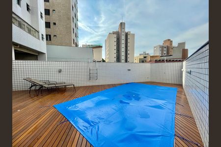 Apartamento à venda com 167m², 4 quartos e 3 vagas