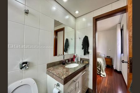 Apartamento à venda com 167m², 4 quartos e 3 vagas