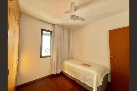 Apartamento à venda com 167m², 4 quartos e 3 vagas