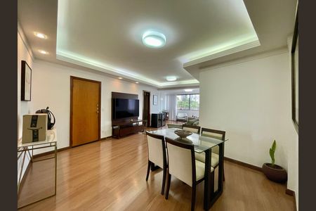 Apartamento à venda com 167m², 4 quartos e 3 vagas
