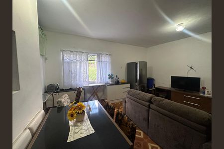Casa à venda com 323m², 3 quartos e 10 vagas Casa à venda com 323m², 3 quartos e 10 vagasSala