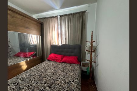 Casa à venda com 323m², 3 quartos e 10 vagas Casa à venda com 323m², 3 quartos e 10 vagasQuarto