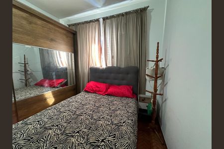 Casa à venda com 323m², 3 quartos e 10 vagas Casa à venda com 323m², 3 quartos e 10 vagasQuarto