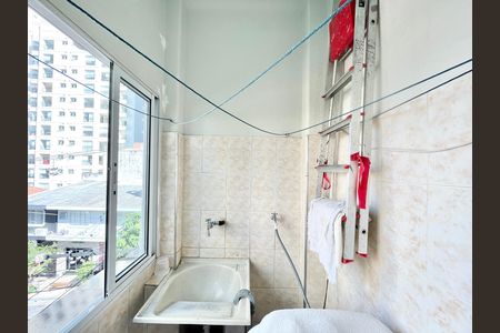 Casa à venda com 55m², 2 quartos e 1 vaga Casa à venda com 55m², 2 quartos e 1 vagaÁrea de Serviço