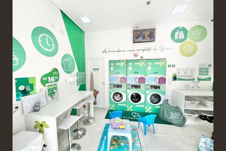 Casa à venda com 55m², 2 quartos e 1 vaga Casa à venda com 55m², 2 quartos e 1 vagaSala 2