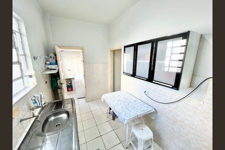 Casa à venda com 55m², 2 quartos e 1 vaga Casa à venda com 55m², 2 quartos e 1 vagaCozinha