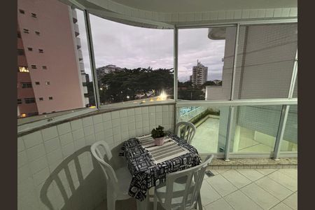 Apartamento à venda com 93m², 3 quartos e 1 vaga Apartamento à venda com 93m², 3 quartos e 1 vagaVaranda