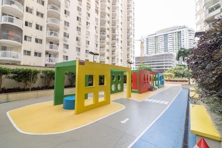 Apartamento à venda com 93m², 3 quartos e 1 vaga Apartamento à venda com 93m², 3 quartos e 1 vagaÁrea comum