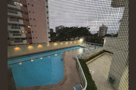 Apartamento à venda com 93m², 3 quartos e 1 vaga Apartamento à venda com 93m², 3 quartos e 1 vagaVaranda