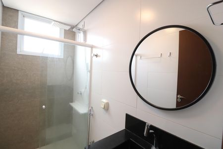 Apartamento para alugar com 60m², 2 quartos e 1 vagaBanheiro do Quarto 2