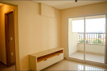 Apartamento para alugar com 63m², 2 quartos e 1 vaga