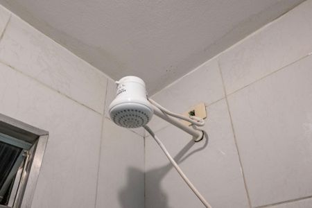 Banheiro de apartamento para alugar com 1 quarto, 36m² em Pinheiros, São Paulo