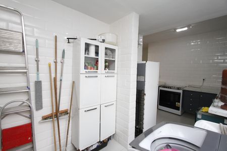 Apartamento para alugar com 100m², 2 quartos e 1 vagaÁrea de Serviço
