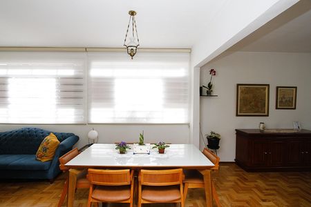 Apartamento para alugar com 100m², 2 quartos e 1 vagaSala