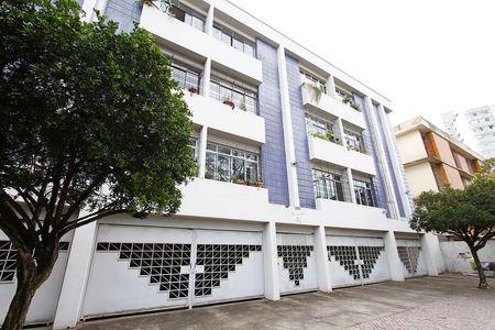 Apartamento para alugar com 100m², 2 quartos e 1 vagaFachada