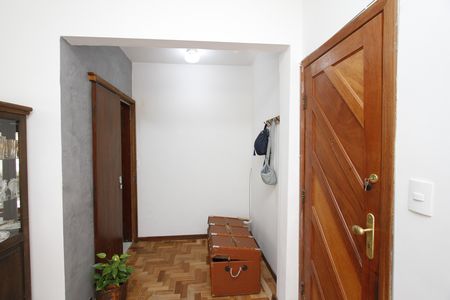 Apartamento para alugar com 100m², 2 quartos e 1 vagaSala