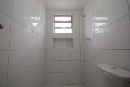 Casa para alugar com 70m², 1 quarto e 1 vaga Casa para alugar com 70m², 1 quarto e 1 vagaBanheiro