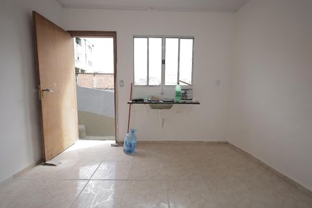 Casa para alugar com 70m², 1 quarto e 1 vaga Casa para alugar com 70m², 1 quarto e 1 vagaCozinha