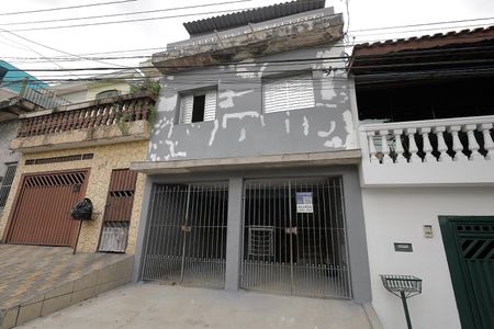 Fachada de casa para alugar com 1 quarto, 70m² em Jardim do Estádio, Santo André