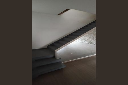Casa à venda com 3 quartos, 203m² em Vila Romana, São Paulo