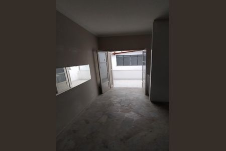Casa à venda com 3 quartos, 203m² em Vila Romana, São Paulo